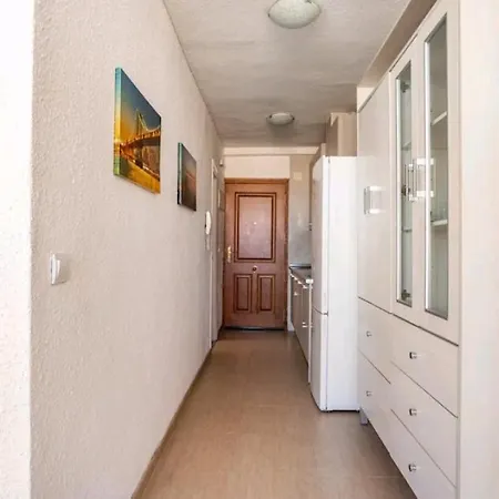 Apartamento Vistas Mar: Estudio Con Dormitorio: Centro Y Playa Torremolinos